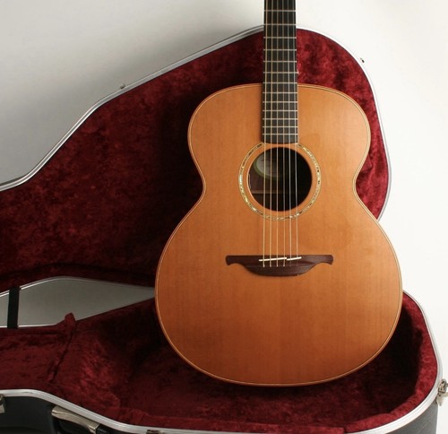 Lowden o23 2000 cedar - 2000, cedar/walnut