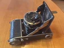 Balda Baldina mit Schneider