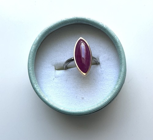Ring gold 750 - 750, k)