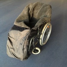 Rollstuhl Schlupfsack Rollstuhlsack Webpelz extrawarm Größe Senior schwarz