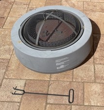 Feuerschale Gardenline mit Funkenschutz und Schürhaken  für Terrasse