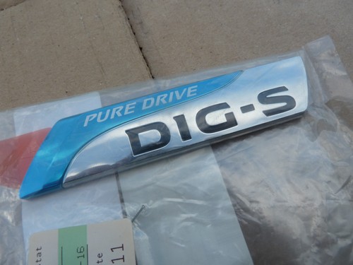 Nissan schriftzug emblem - nissan,