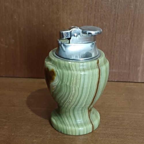 Altes tischfeuerzeug aus - tischfeuerzeug,