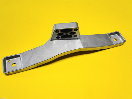 Verteilergetriebe alu halter - verteilergetriebe,