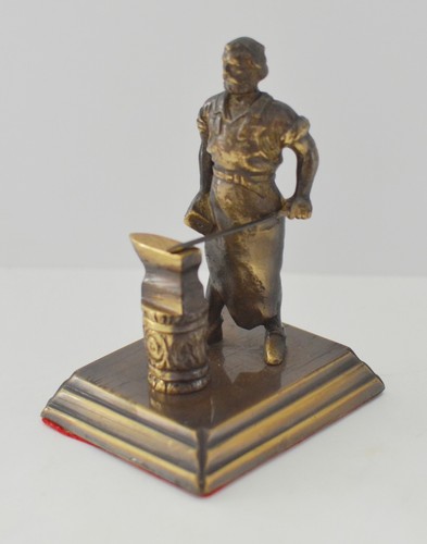Bronzefigur schmied amboss - schmied,