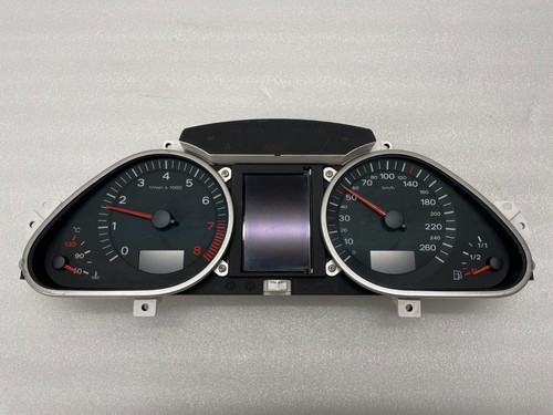 Audi benzin tacho - 4f,