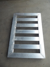 Aluminium Flachpalette ZARGES 120 x 80 cm mit Kufen sehr guter Zustand TOPPi