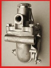 MTS Belarus Ersatzteile Baureihe ( Anhänger Bremsventil / 70-3514005 ) Austausch