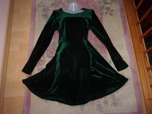 Samt oder pannesamt kleid - oder,