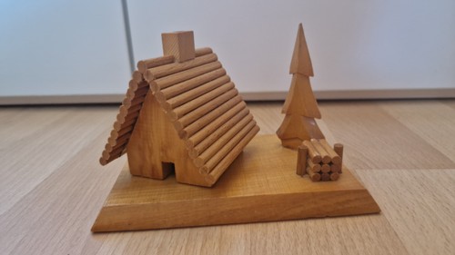 Vintage räucherhäuschen aus - räucherhäuschen,