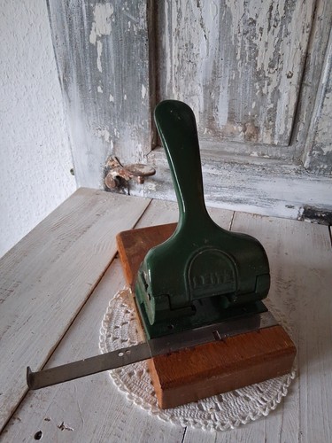 Alter leitz locher - alter,