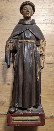 Antike heiligenfigur aus holz - aus,