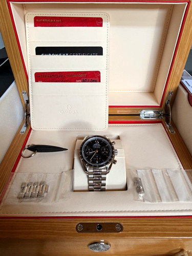 Omega speedmaster axial - omega, co-axial
