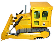 NZG Metallmodell Raupe