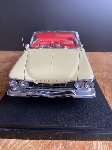 Modellauto sunstar 18 - modellauto,