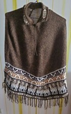 Alpaka Strick Poncho: braun