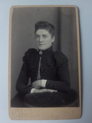Cdv schöne frau - cdv, kette