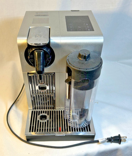 Nespresso lattissima pro - nespresso,