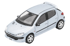 DCT 126 Peugeot 206 eisblau Maßstab 1:64 Modellautos