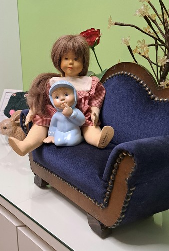 Krahmer puppe mit sofa und - krahmer,