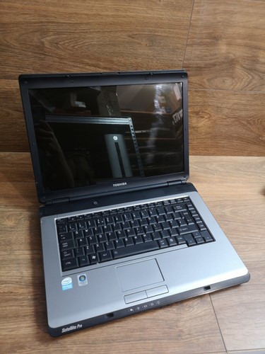 Toshiba satellite pro l300 1f0 - pro, l300-1f0