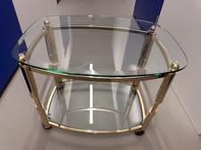 Glastisch auf Rollen -