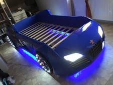 Autobett Turbo V8 mit Sound- und Lichteffekt 