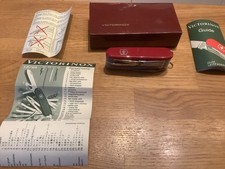 VICTORINOX SWISS CHAMP  SEHR