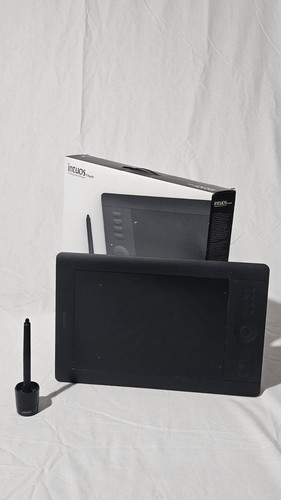 Wacom intuos touch - wacom,