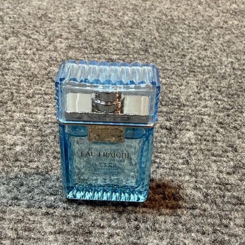 New versace man mens eau - new,