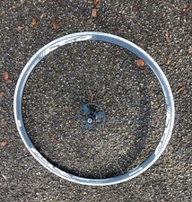 FSA RD 600 Aero Vorderrad 28 Zoll Laufrad Vorn Nabe