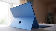 Microsoft Surface Pro 11 | OLED 13" | Snapdragon X Elite 16GB RAM 512GB SSD W11H