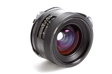 Tamron 2,5/24 Weitwinkel