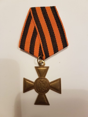 Insignien eines militärischen
