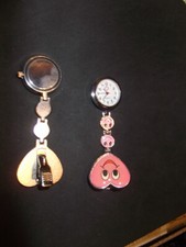 NEU - Sammler Ansteckuhr - " Die exklusive Schwesternuhr " - Uhr zum Anstecken