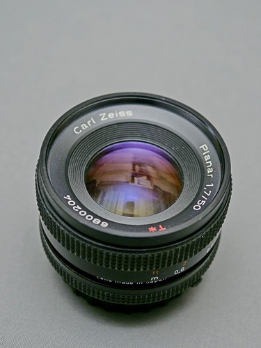 Carl zeiss planar t - zeiss, t*