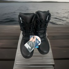 New Men’s Black 9.5 HAIX
