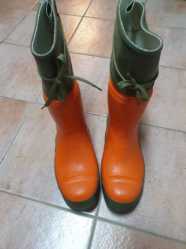 Schnittschutzstiefel