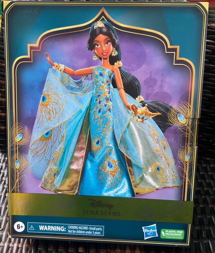 Hasbro disney style series - disney,
