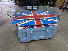 Couchtisch Truhe mit Glasplatte  Union Jack Flaggen Design 1 m x 60 x 65
