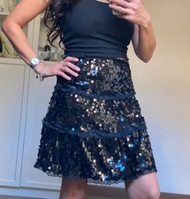 ROT Valentino Rock schwarz