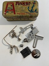 Alte Blechdose mit Inhalt