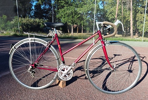 Oldtimer fahrrad gemischt - fahrrad,