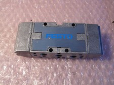 Festo 30988 Pneumatikventil J-5-1/8-B sehr gut