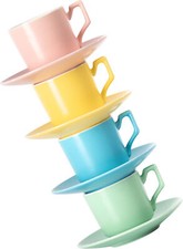 Espressotassen in matten Pastellfarben mit passenden Untertassen im Set bunt