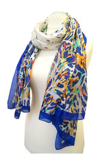 Leicht transparenter Schal aus