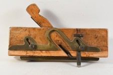 C25Z50- Alter Holz Tischlerhobel Raubank mit Messing Montierung