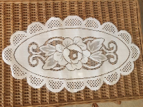 Spitzendeckchen set oval - spitzendeckchen/set,,