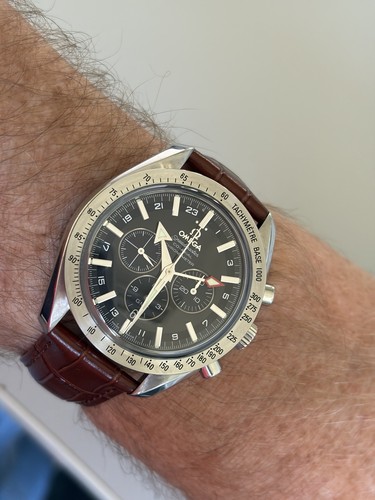 Omega speedmaster broad - omega, arrow