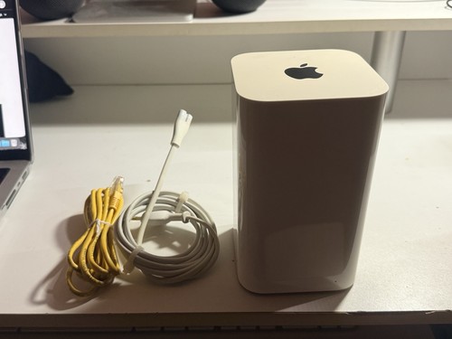 Apple airport time - airport, capsule